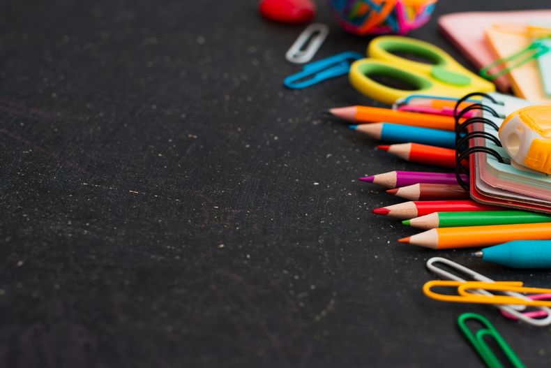 Los titulares de AUH y SUAF podrán recibir la Ayuda Escolar Anual en marzo.