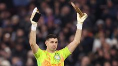 El arquero de 32 años recibió una ovación de los hinchas de Aston Villa. El arquero de 32 años recibió una ovación de los hinchas de Aston Villa.