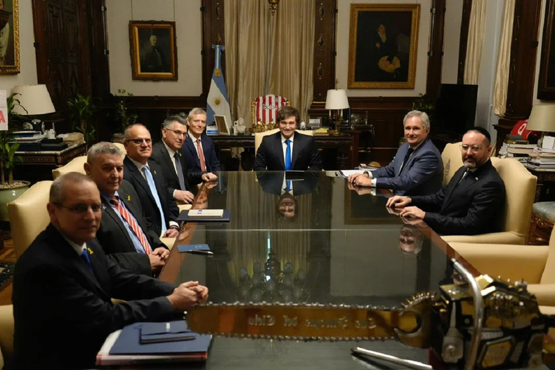 Javier Milei encabezó la reunión en la Casa Rosada.
