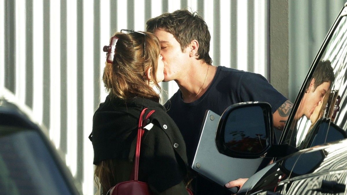 Nuevo romance confirmado: una estrella de cine fue vista a los besos con su nuevo novio