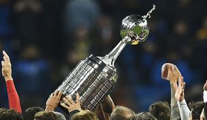 La final de la Copa Libertadores está prevista que se juegue el 29 de noviembre en estadio a definir. La final de la Copa Libertadores está prevista que se juegue el 29 de noviembre en estadio a definir.