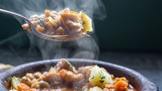 Mondongo & Coliflor, una cantina quefunciona en un espacio muy bonito de Parque Chacabuco. Mondongo & Coliflor, una cantina quefunciona en un espacio muy bonito de Parque Chacabuco.