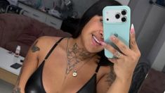 La influencer sorprendió con una transformación radical en su rostro. La influencer sorprendió con una transformación radical en su rostro.