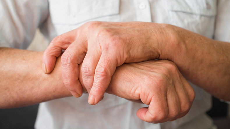 Además de su acción sobre el dolor, el orégano refuerza el sistema inmunológico y combate infecciones, contribuyendo a una mejor calidad de vida.