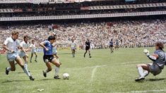 Diego Maradona y un partido histórico contra Inglaterra. Diego Maradona y un partido histórico contra Inglaterra.