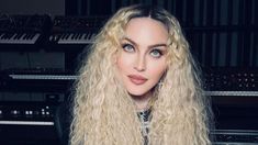 Madonna dirigirá la película sobre su vida.