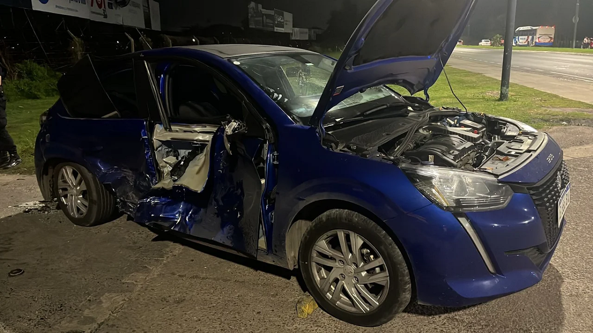 Tragedia en La Plata: un motociclista murió tras chocar con un auto