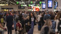 El robo de cable fue en cinco puntos de la línea de altavelocidad Madrid-Sevilla y afectó a 10.000 pasajeros El robo de cable fue en cinco puntos de la línea de altavelocidad Madrid-Sevilla y afectó a 10.000 pasajeros