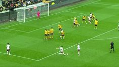 Se trata del tercer gol en seis partidos disputados en el certamen inglés. Se trata del tercer gol en seis partidos disputados en el certamen inglés.