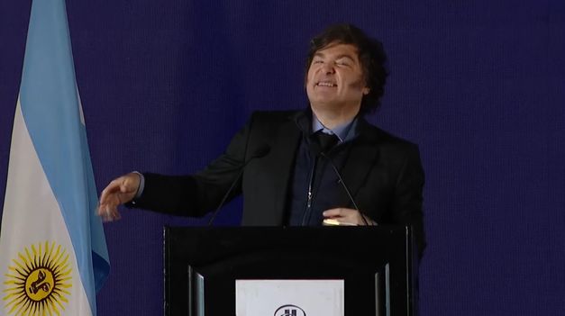 Milei durante su discurso en el Hilton.