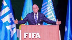 El suizo Gianni Infantino recibió el reclamo. El suizo Gianni Infantino recibió el reclamo.