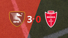 monza se fue goleado 3-0 en su visita a salernitana