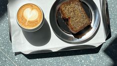 Mitingu es el primer bar de onigiris de Argentina. Mitingu es el primer bar de onigiris de Argentina.