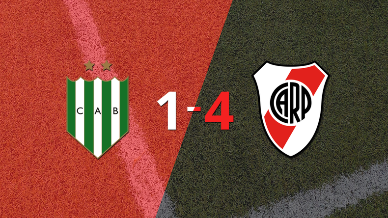 River Plate le pasó por encima a Banfield con doblete de Lucas Beltrán