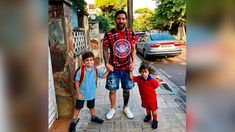 Leo junto a Thiago y Mateo Leo junto a Thiago y Mateo