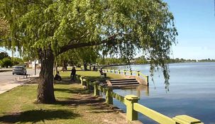 La laguna de San Miguel del Monte es uno de los atractivos principales para el verano.&nbsp;