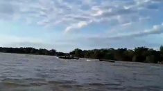 El gobernador de Corrientes denunció incidentes con el ejército de Paraguay en aguas fronterizas y pidió intervención de Cancillería El gobernador de Corrientes denunció incidentes con el ejército de Paraguay en aguas fronterizas y pidió intervención de Cancillería