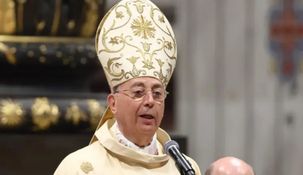 Dominique Mamberti es el cardenal encargado de anunciar al nuevo papa después del Cónclave