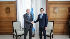 Marc Stanley y Wado de Pedro posaron para las cámaras antes del encuentro.