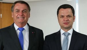 Anderson Torres junto a Bolsonaro. Anderson Torres junto a Bolsonaro.