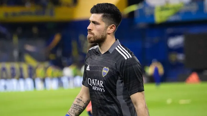 Agustín Rossi muy cerca del fútbol saudita.
