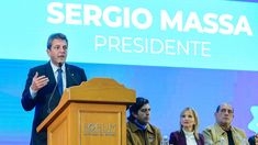Sergio Massa participó del plenario del Frente Cívico en Santiago del Estero. Sergio Massa participó del plenario del Frente Cívico en Santiago del Estero.
