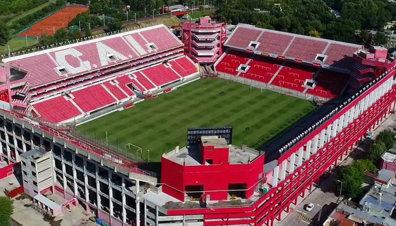 El pasado martes 6 de agosto ocurrió un hecho similar en la Tribuna Sur Ricardo Pavoni.