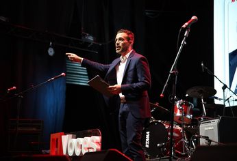 C5N estrenó Voces y la primera edición estuvo a cargo de Alejandro Bercovich.