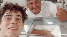 La selfie de Franco Colapinto con el carnicero. La selfie de Franco Colapinto con el carnicero.
