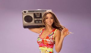 Jimena Barón y su baile de la escoba sexy