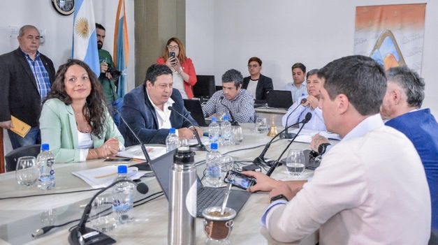 Ushuaia, el primer municipio del país que efectivizó la paridad de género.