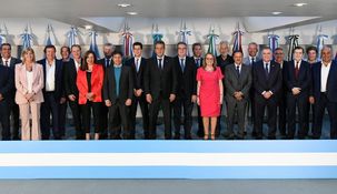 La reunión se desarrolló en la sede del Consejo Federal de Inversiones. La reunión se desarrolló en la sede del Consejo Federal de Inversiones.