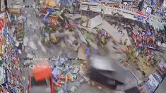 Los ladrones no pudieron conseguir el dinero. Los ladrones no pudieron conseguir el dinero.