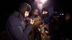 Rusia y Ucrania canjearon más de 400 prisioneros de guerra por primera vez en meses. Rusia y Ucrania canjearon más de 400 prisioneros de guerra por primera vez en meses.