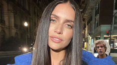 La información se fue conociendo de manera gradual y sumó detalles que alimentaron el interés del público. La información se fue conociendo de manera gradual y sumó detalles que alimentaron el interés del público.