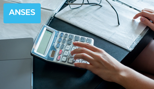 Anses explicó qué grupo cobra $326.221 en septiembre. Anses explicó qué grupo cobra $326.221 en septiembre.