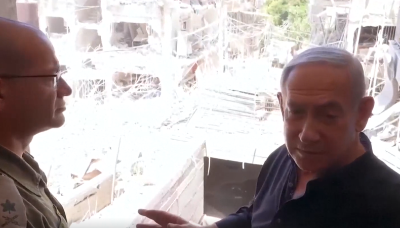 Benjamin Netanyahu visitó la localidad de Bat Yam