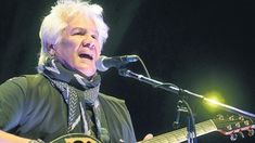 Víctor Heredia repudió a Patricia Bullrich por usar la melodía de Sobreviviendo.