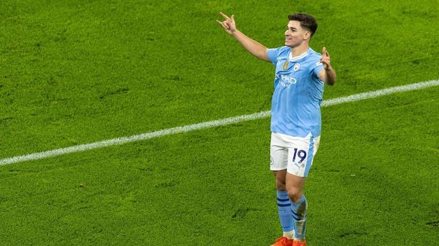 Siempre tendrá un lugar especial en mi corazón. Seguiré apoyando al club desde donde sea, se despidió Julián Álvarez.