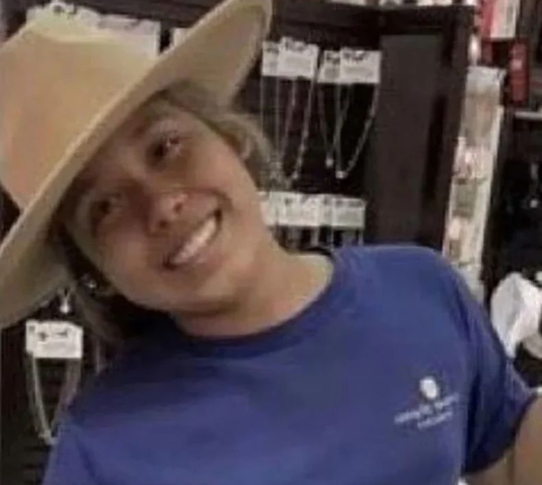 Lexi Rubio.