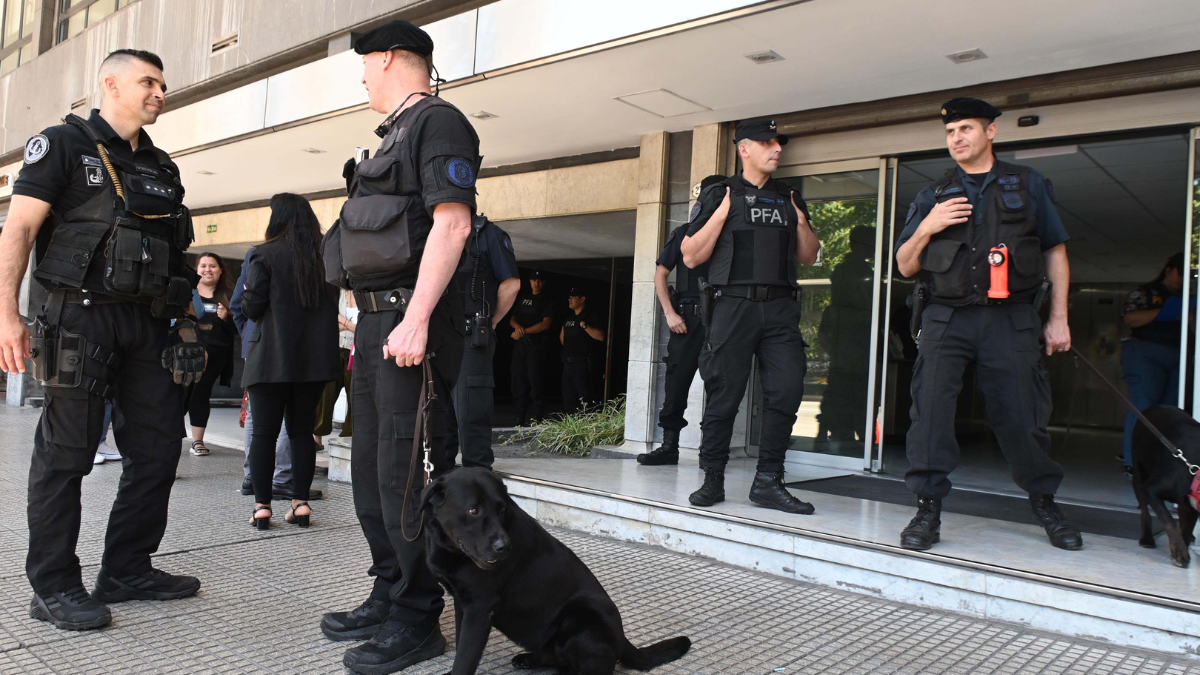 Doble Amenaza De Bomba En El Ministerio De Mujeres, Géneros Y Diversidad