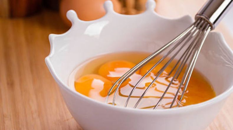 Estos batidos, ricos en proteínas de alta calidad, ofrecen una sensación de saciedad prolongada y liberan energía de manera gradual a lo largo del día.  