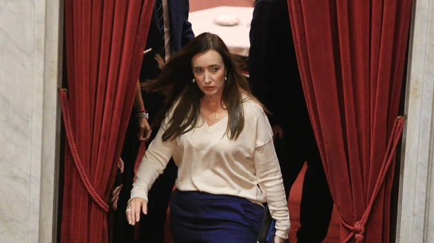 Villarruel dijo que auditar y garantizar transparencia es una obligación.