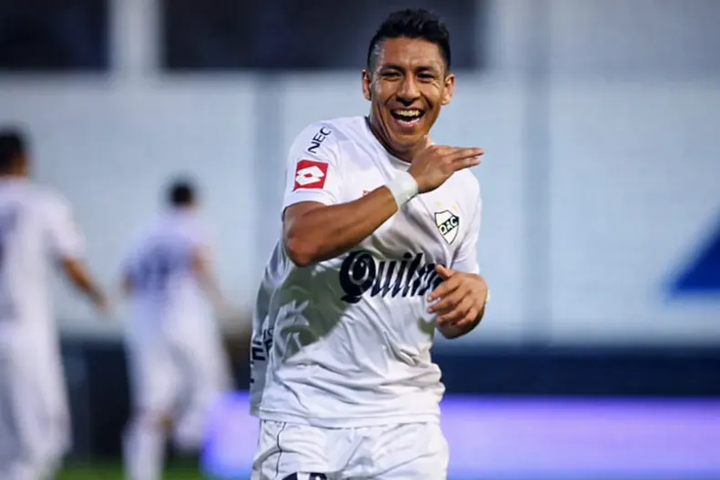 Brian Sarmiento en Quilmes.
