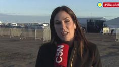 La periodista Daniela Ballester, enviada especial a Salliqueló.