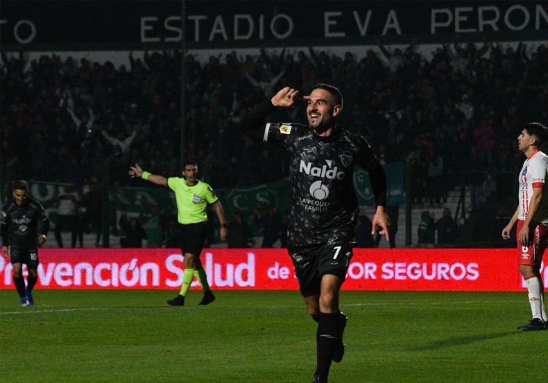 Licha siempre crack.