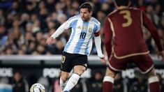 Leo es el mayor goleador en la historia de la Selección con 113 goles. Leo es el mayor goleador en la historia de la Selección con 113 goles.