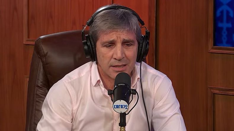 Luis Caputo reconoció que la inflación de marzo superará el 3%.