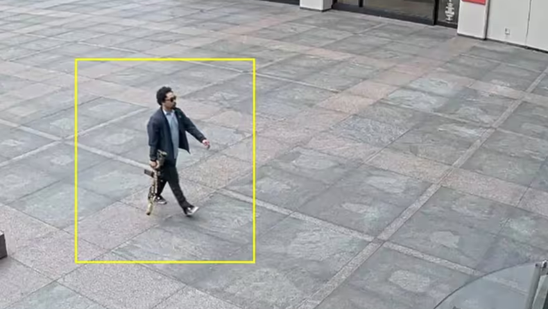Shane Tamura irrumpió en el edificio de 345 Park Avenue con un rifle M4 y comenzó a disparar.