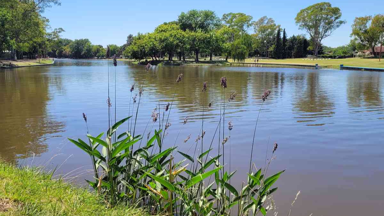 Escapada ideal: una ciudad cercana que combina relax, actividades al aire libre y propuesta gastronómica.